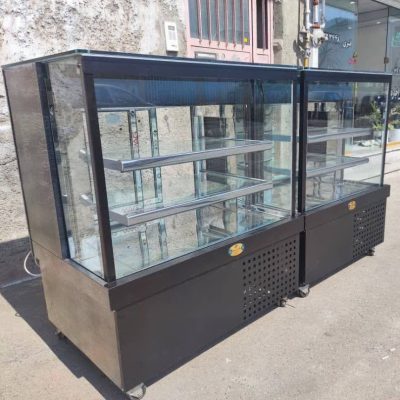 یخچال ویترین مکعبی