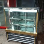 یخچال ویترین مکعبی